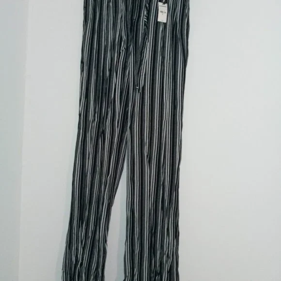 Express Barely Boot Columnist Dress Pants in size 8 LONG - Picture 3 of 12